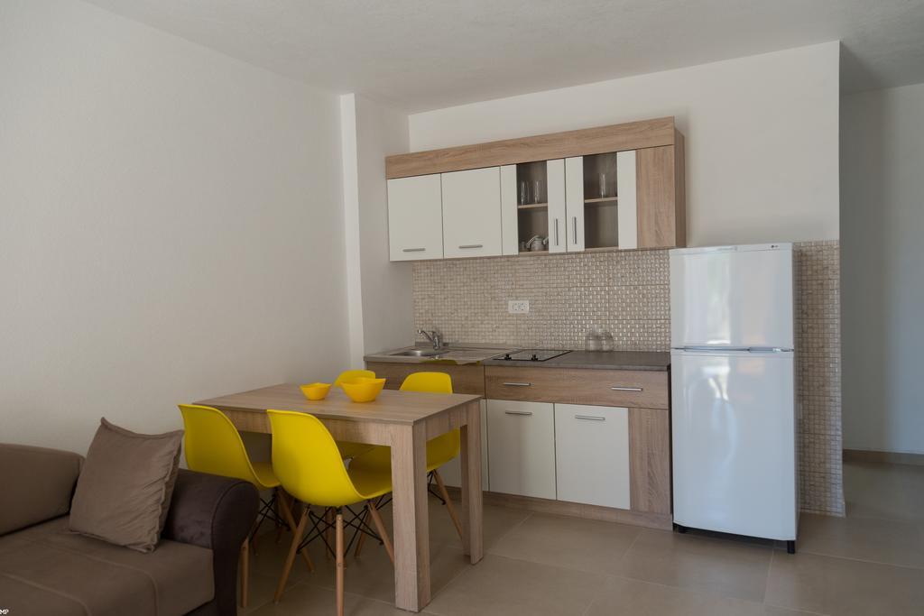 Del Mar Apartments Čanj 外观 照片