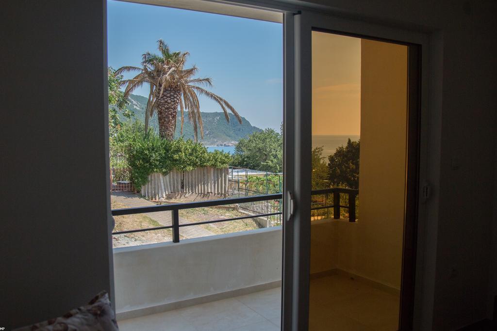Del Mar Apartments Čanj 外观 照片