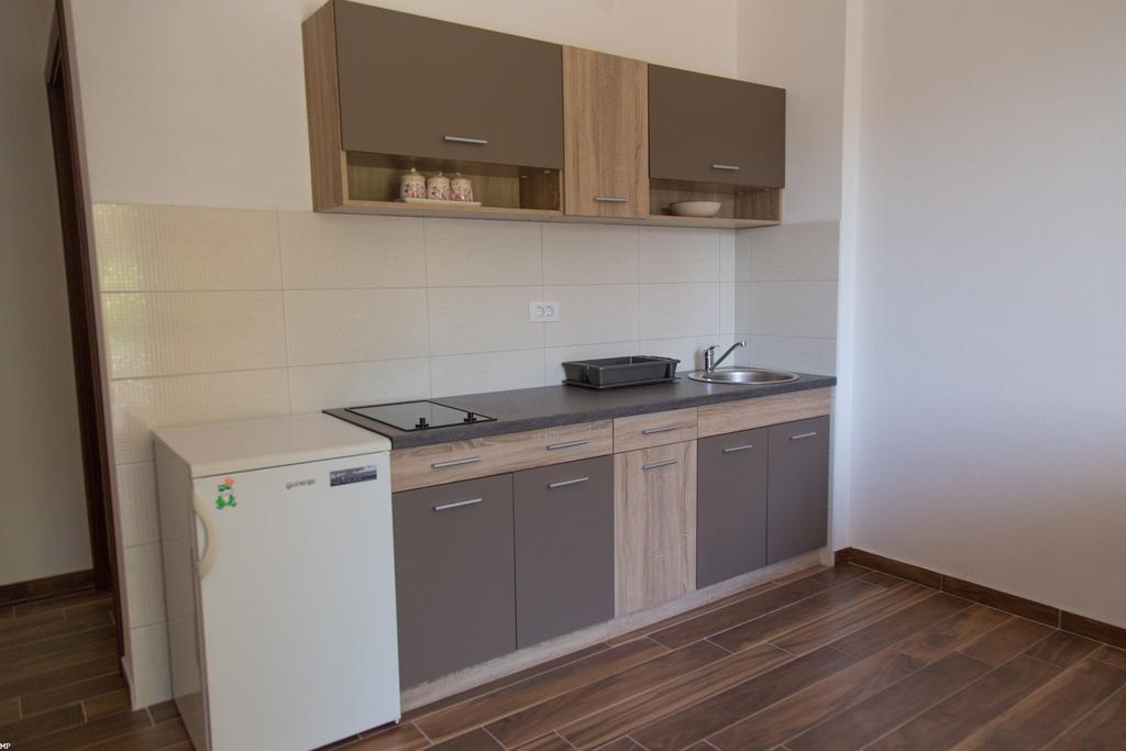 Del Mar Apartments Čanj 外观 照片