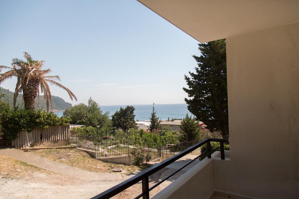 Del Mar Apartments Čanj 外观 照片